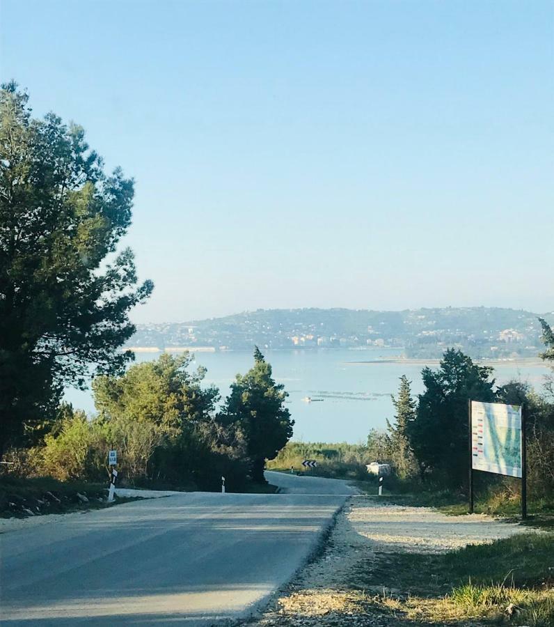 Apartmani Ulika ウマグ エクステリア 写真