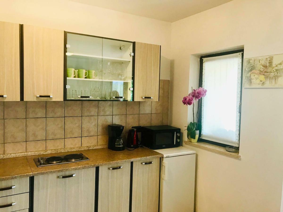 Apartmani Ulika ウマグ エクステリア 写真