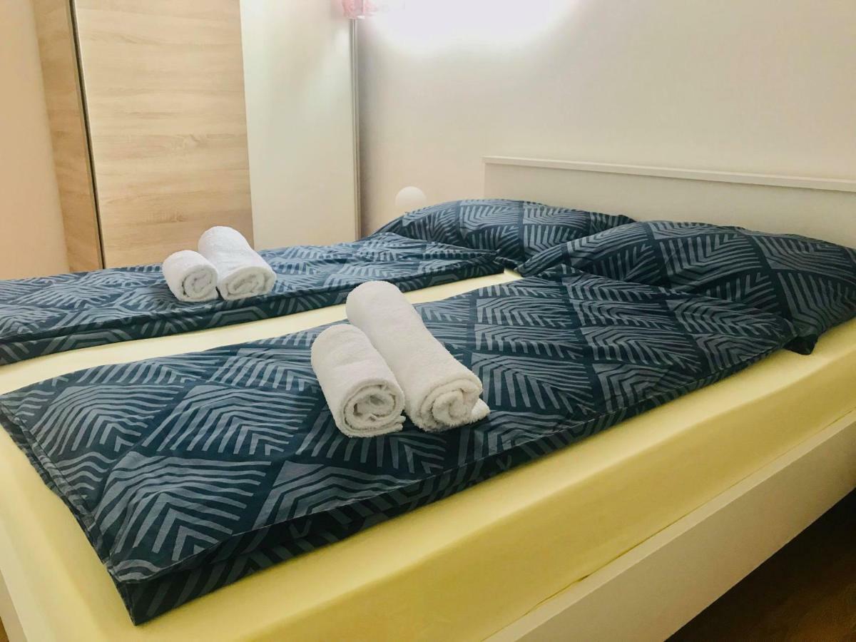 Apartmani Ulika ウマグ エクステリア 写真