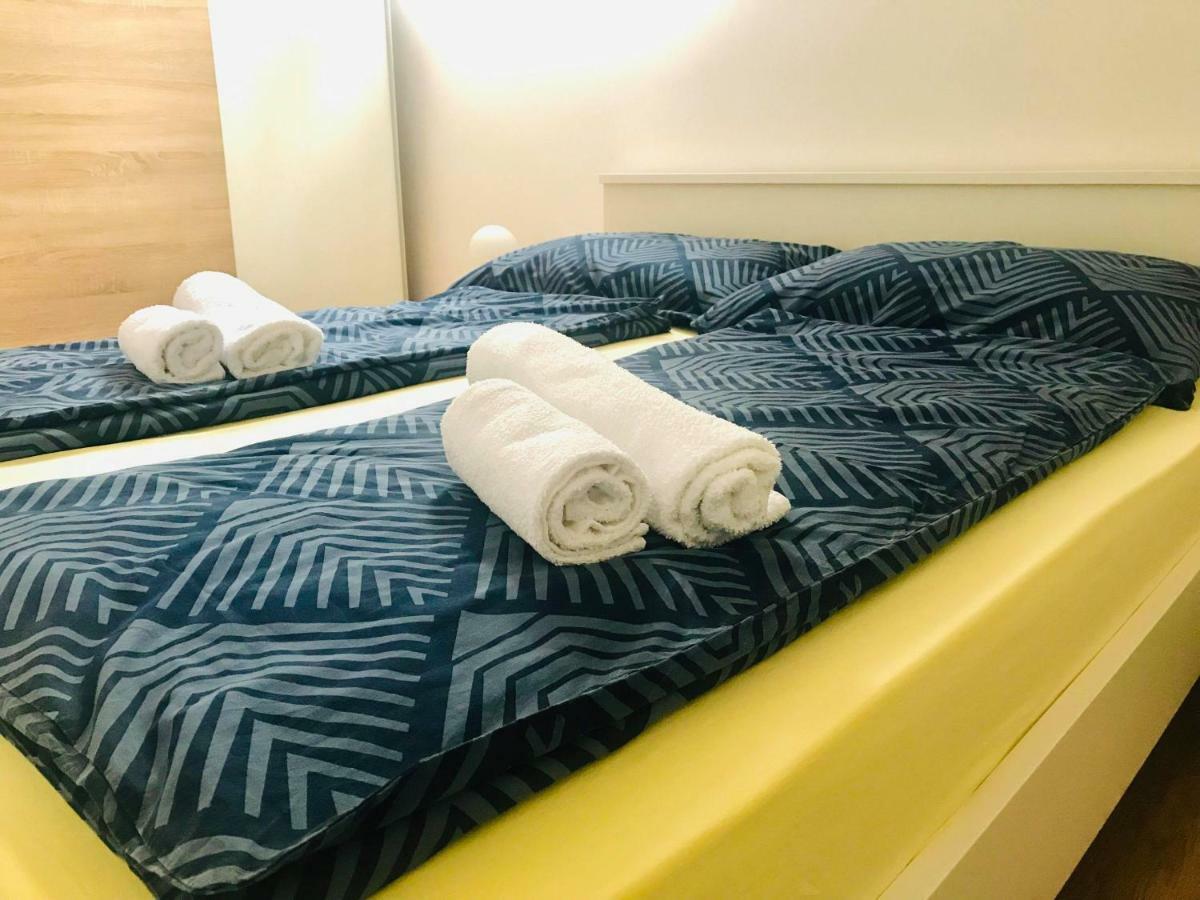 Apartmani Ulika ウマグ エクステリア 写真