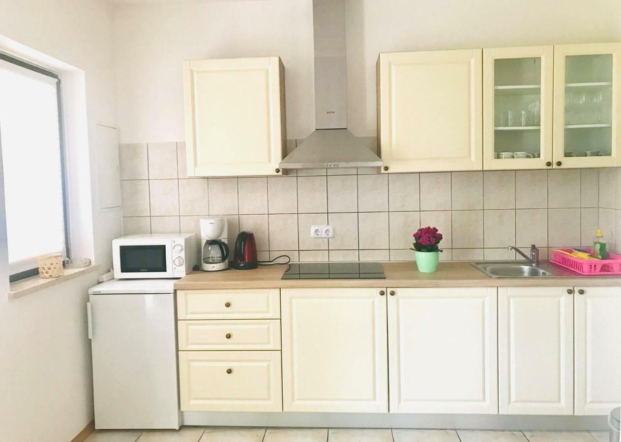 Apartmani Ulika ウマグ エクステリア 写真